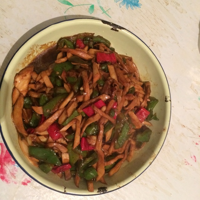 青椒素炒杏鲍菇