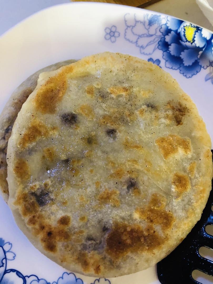 芝麻红糖饼