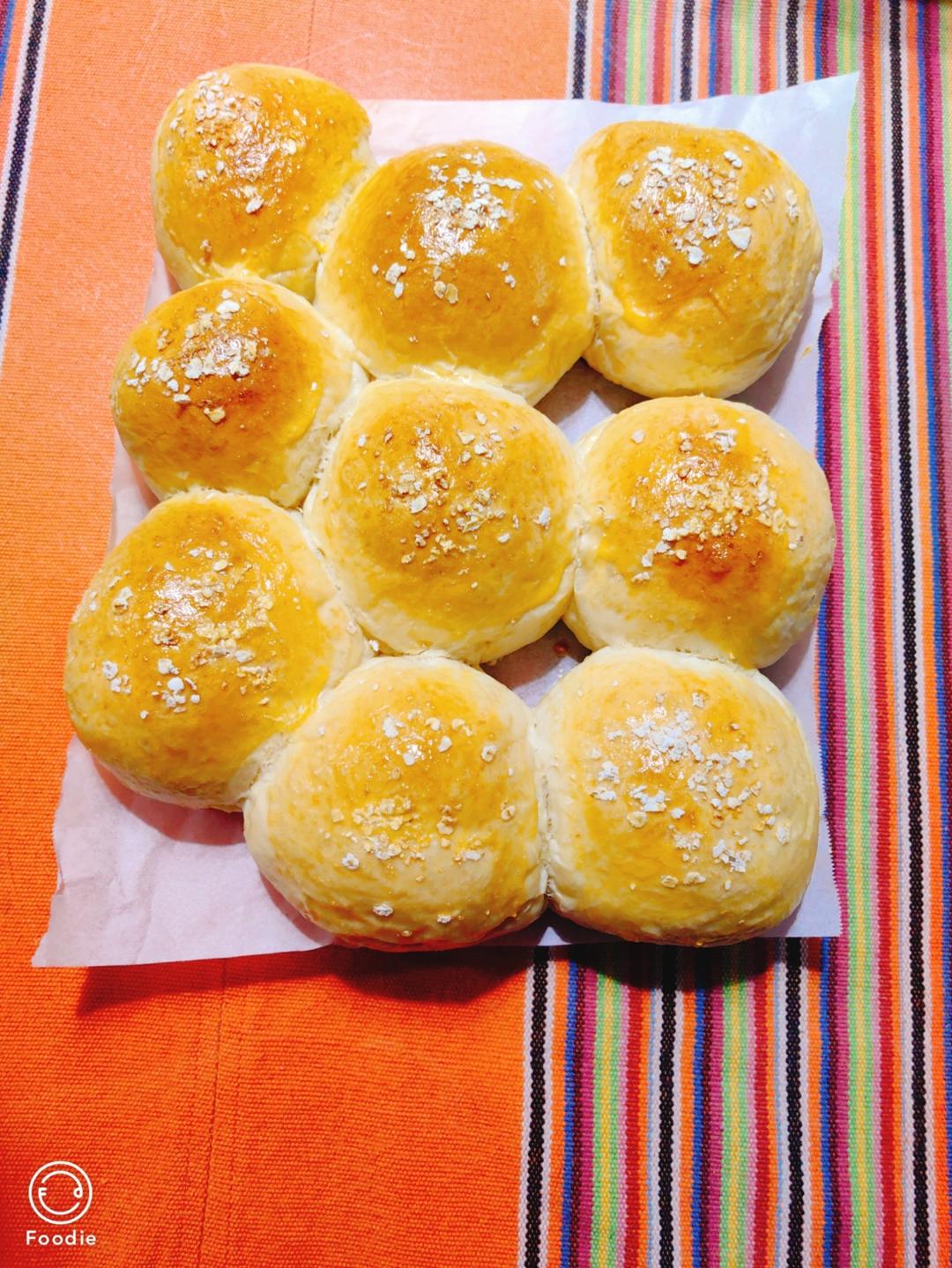 🥛超简单快手，柔软拉丝，一次发酵，牛奶小餐包