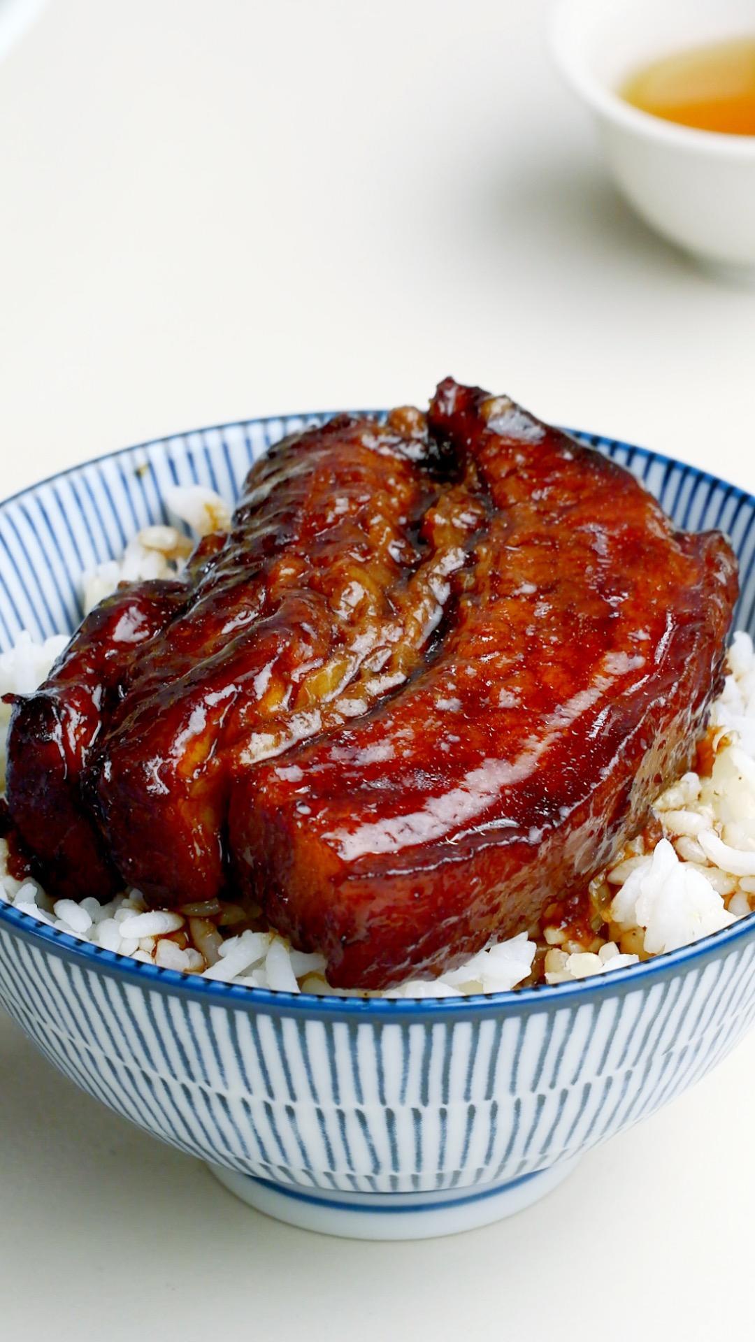 蜜汁酱油五花肉的做法