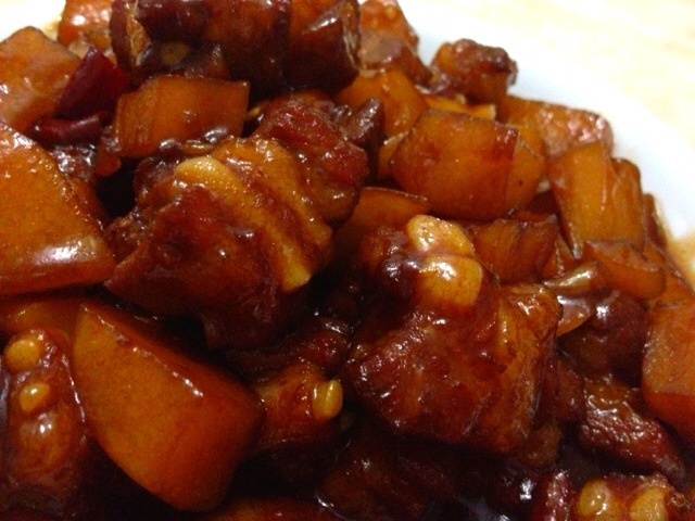 川味土豆烧排骨