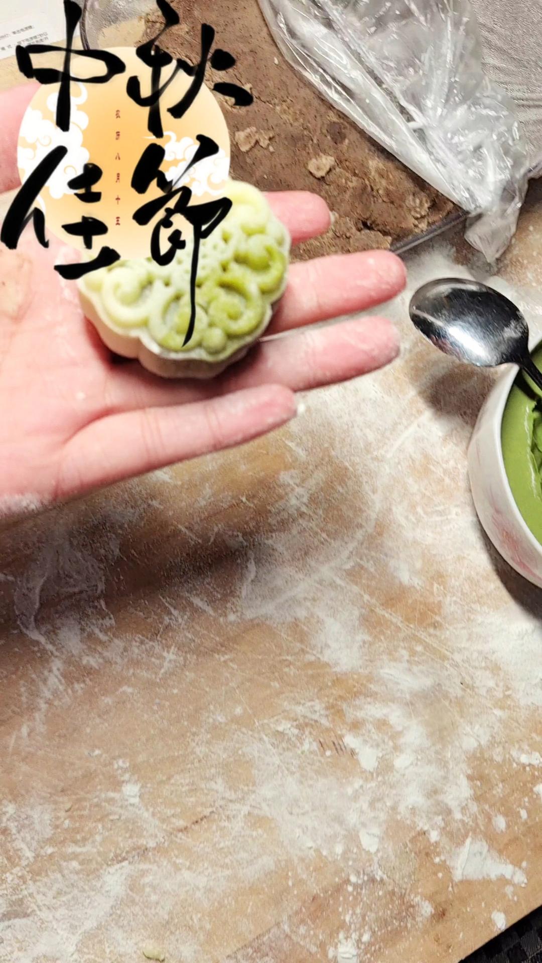 抹茶流心·乌龙冰皮月饼 茶香浓郁软软糯糯太好吃啦！