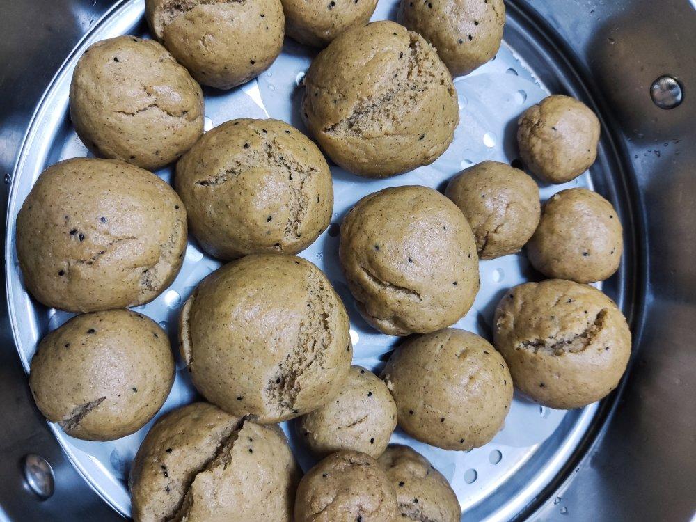 7个月以上宝宝开胃辅食：奶香山药玉米面小馒头（超简单）