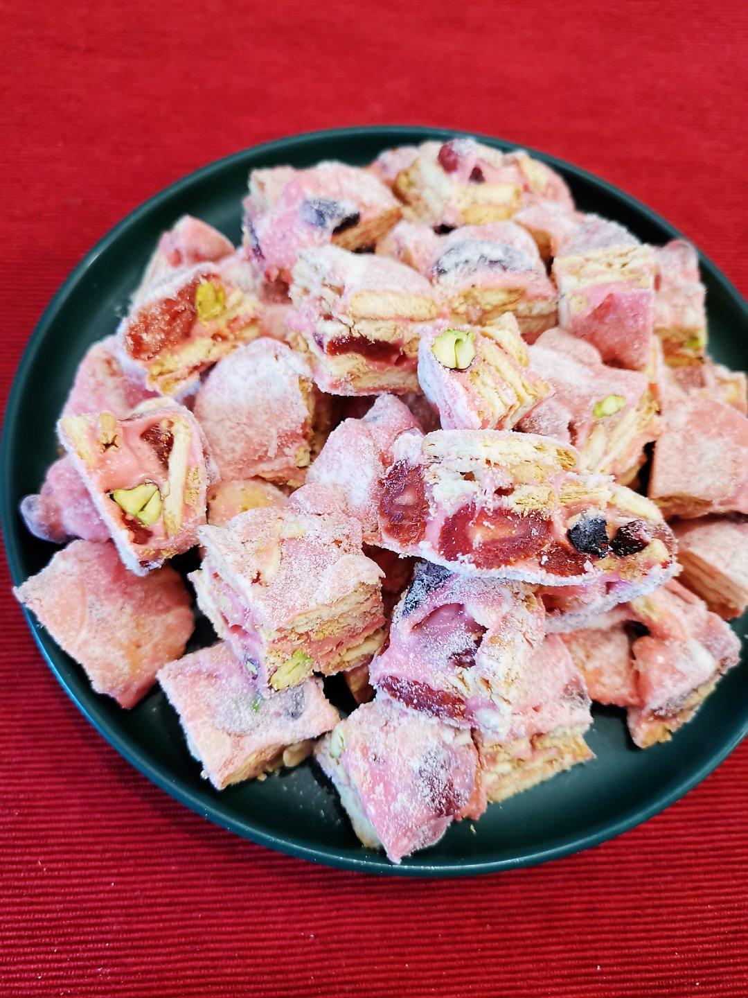 新年小点心🔥零失败草莓雪花酥