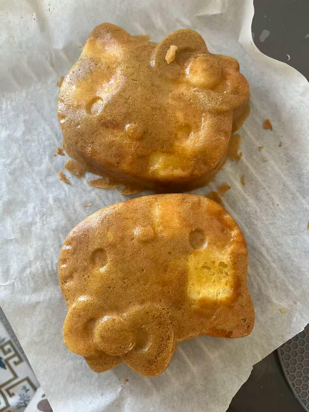 简单到只需所有材料混一起烤一烤的苹果蛋糕！