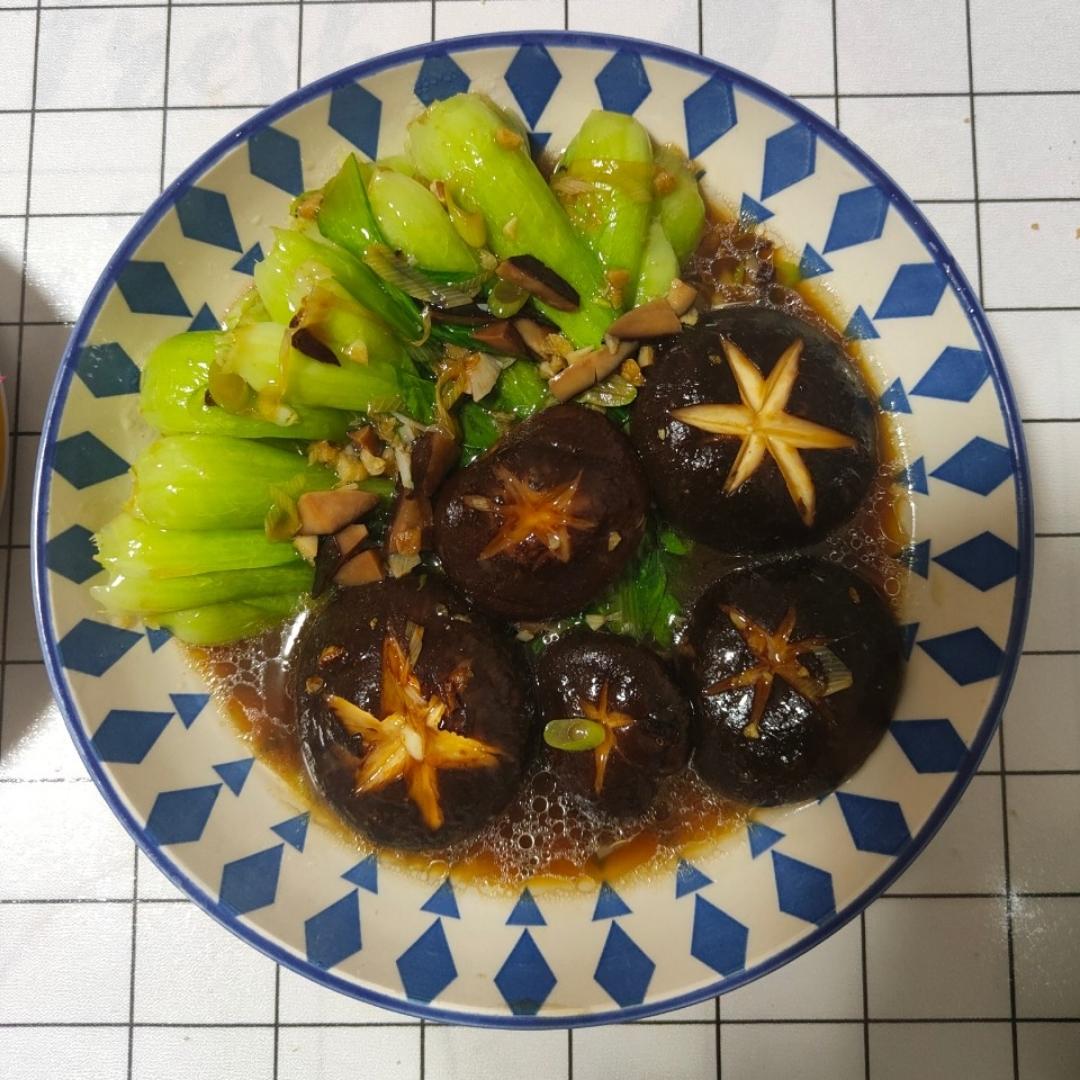 蚝油香菇小油菜