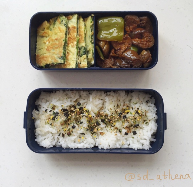 菠菜鸡蛋饼