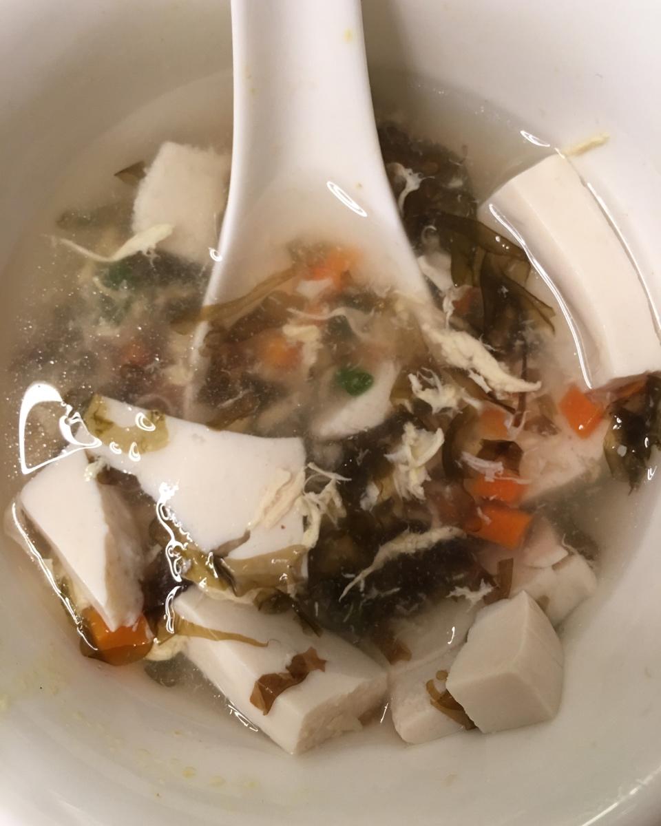 堂妈小厨—鲜蔬豆腐汤