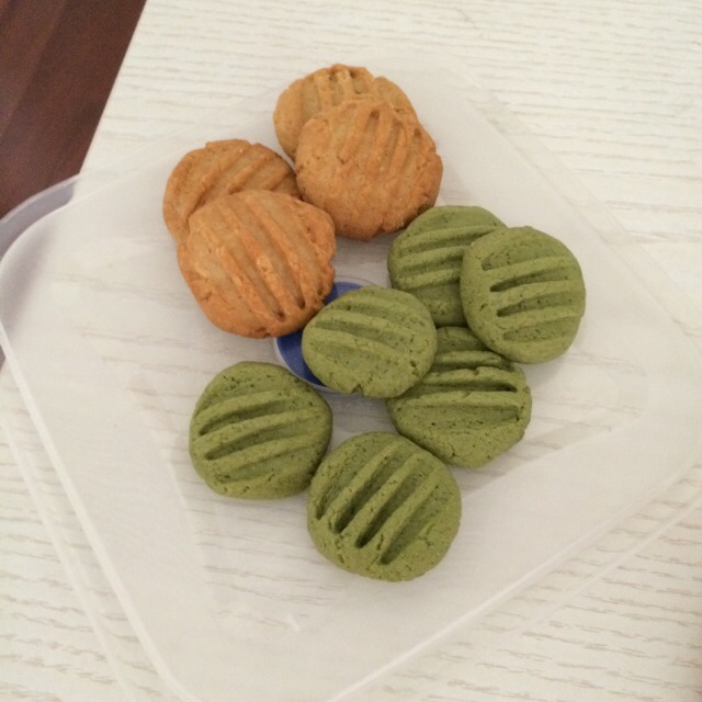 杏仁花生酱饼干
