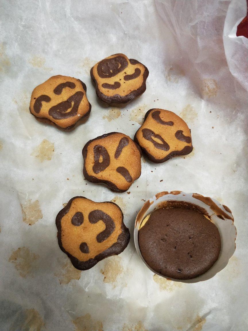 戚风杯子蛋糕^_^不开裂不回缩喔～