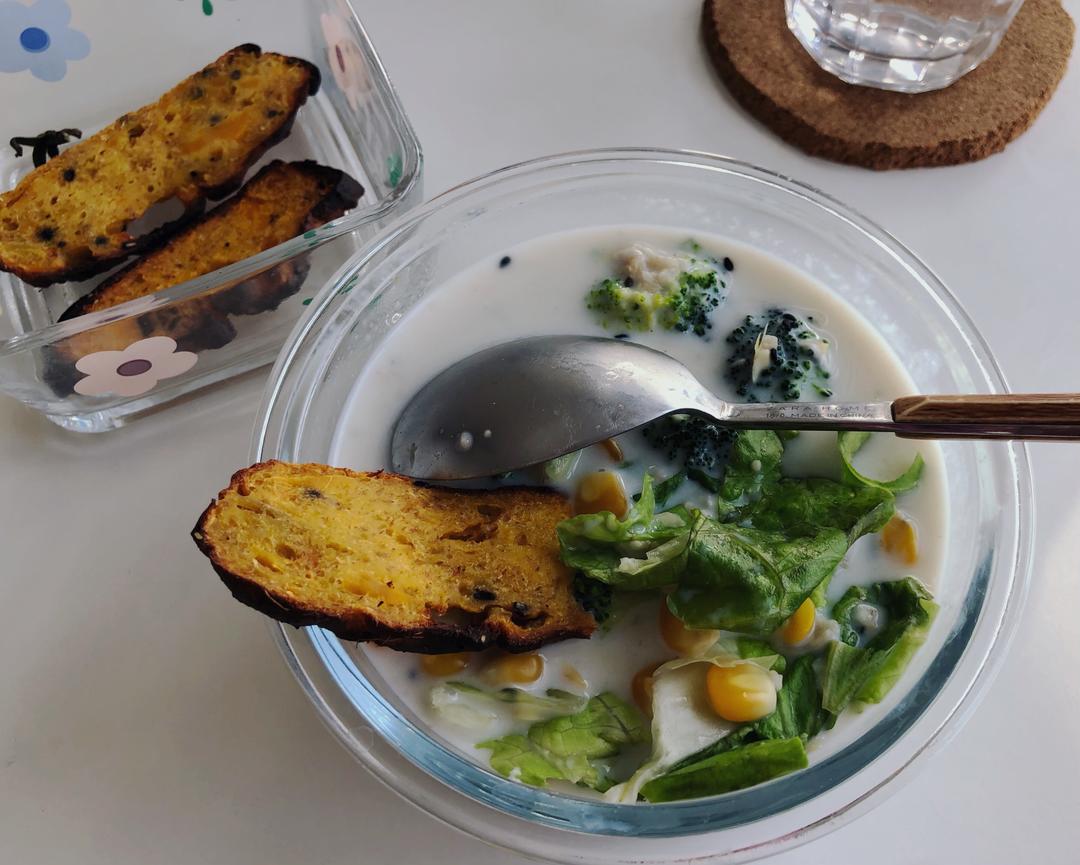 纯奶手撕吐司的做法 步骤1