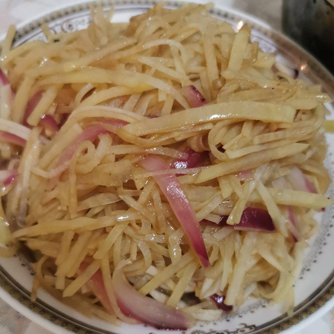 在家也能做出馆子味儿的醋溜/炝炒/酸辣土豆丝（就是那道看似简单，实则步步玄机的土豆丝）