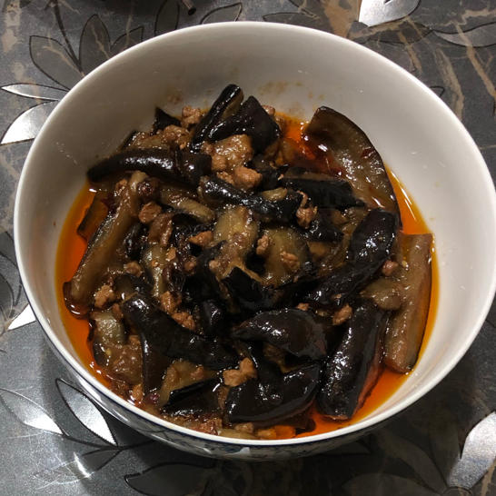 开胃下饭菜！巨简单的家常鱼香茄子煲