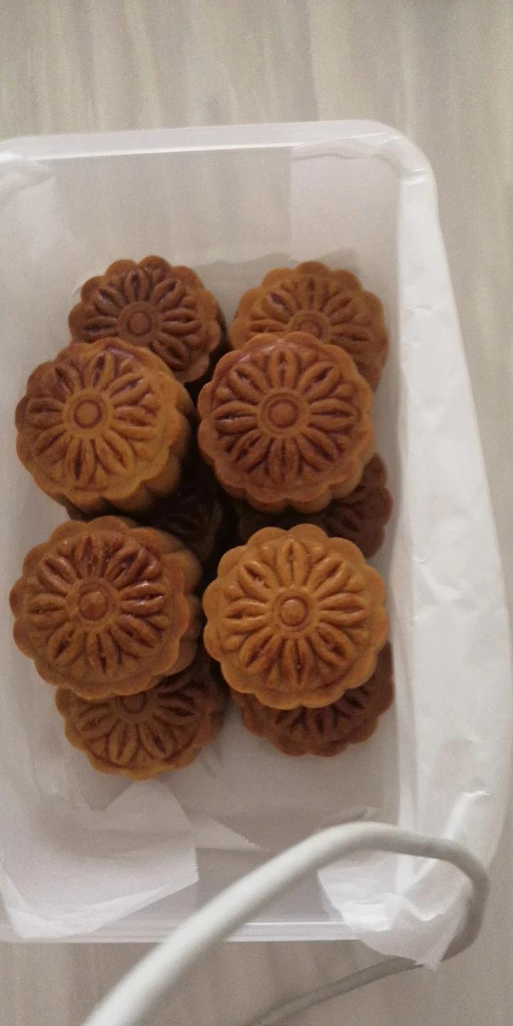 广式莲蓉蛋黄月饼 50克模