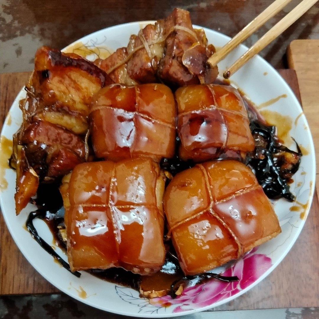 【东坡肉】