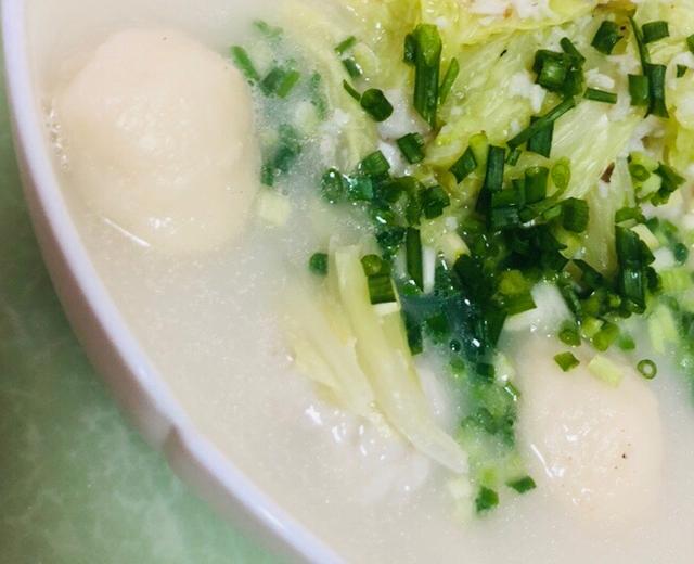 花鲢鱼丸汤——超详细奶白鲢鱼汤 鲢鱼丸子的做法