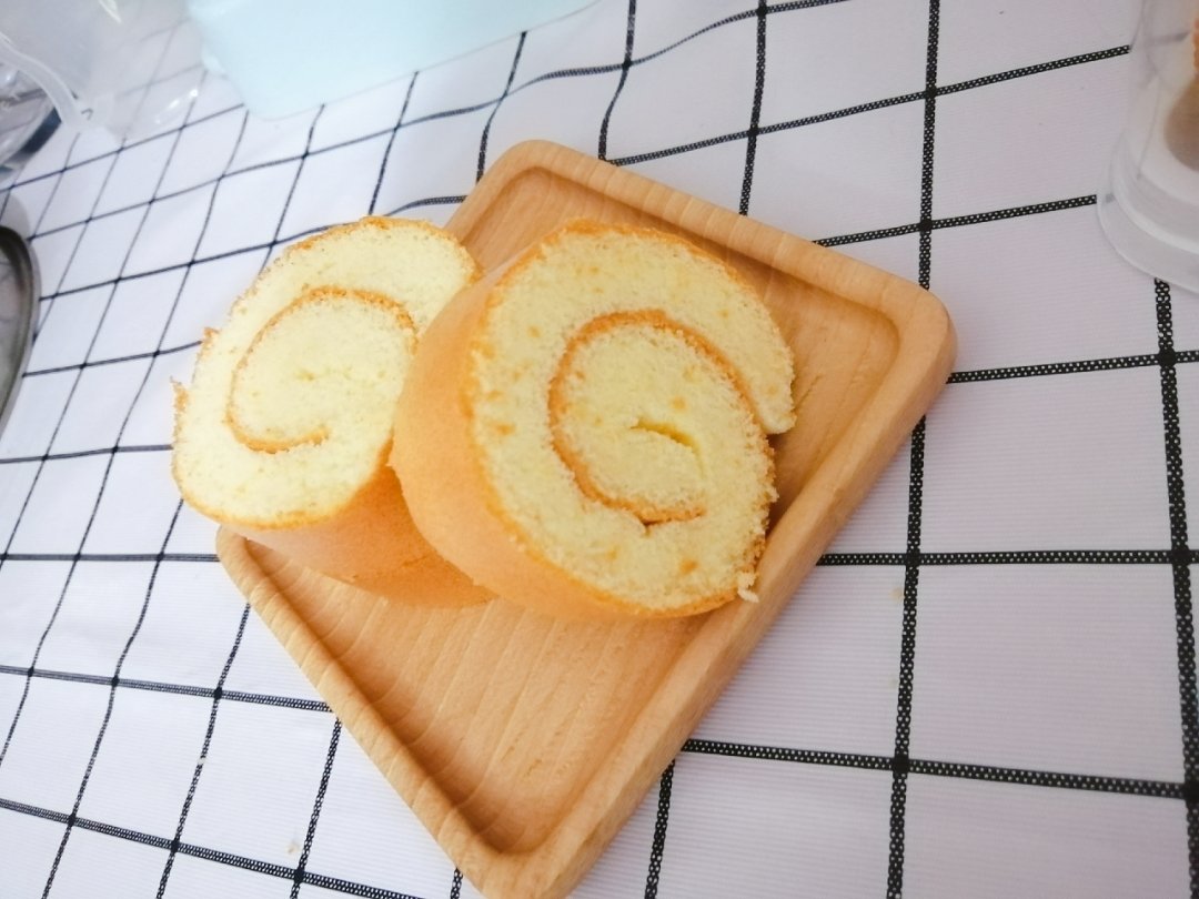 原味蛋糕卷