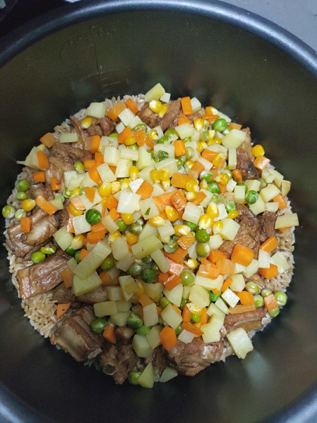电饭锅版排骨焖饭
