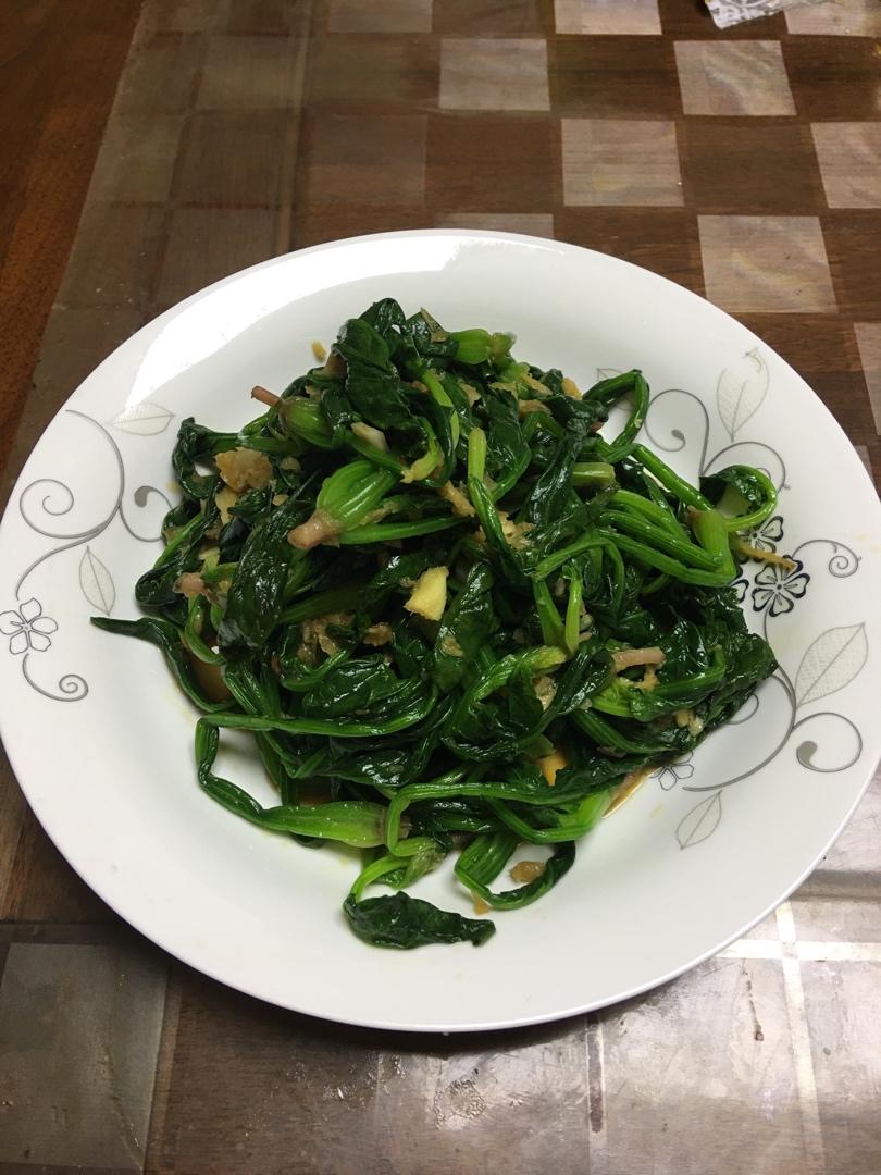 凉拌菠菜(家传秘方)