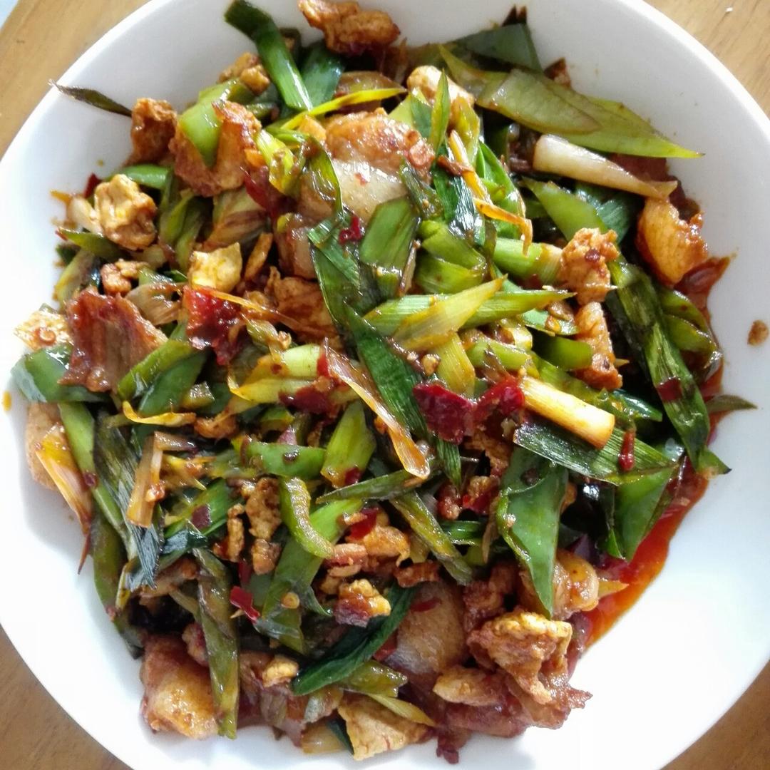 老丁的私房菜-蒜苗回锅肉