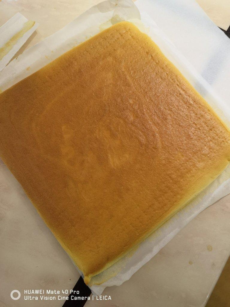 蛋糕卷这样做‼️不掉皮不开裂（小视频食谱）