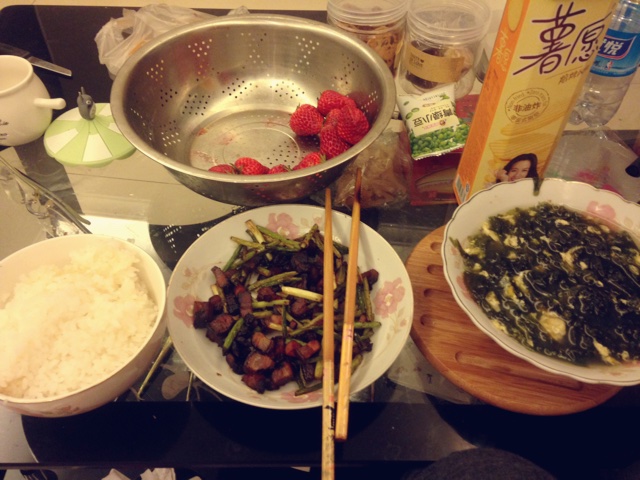 蒜苔炒腊肉
