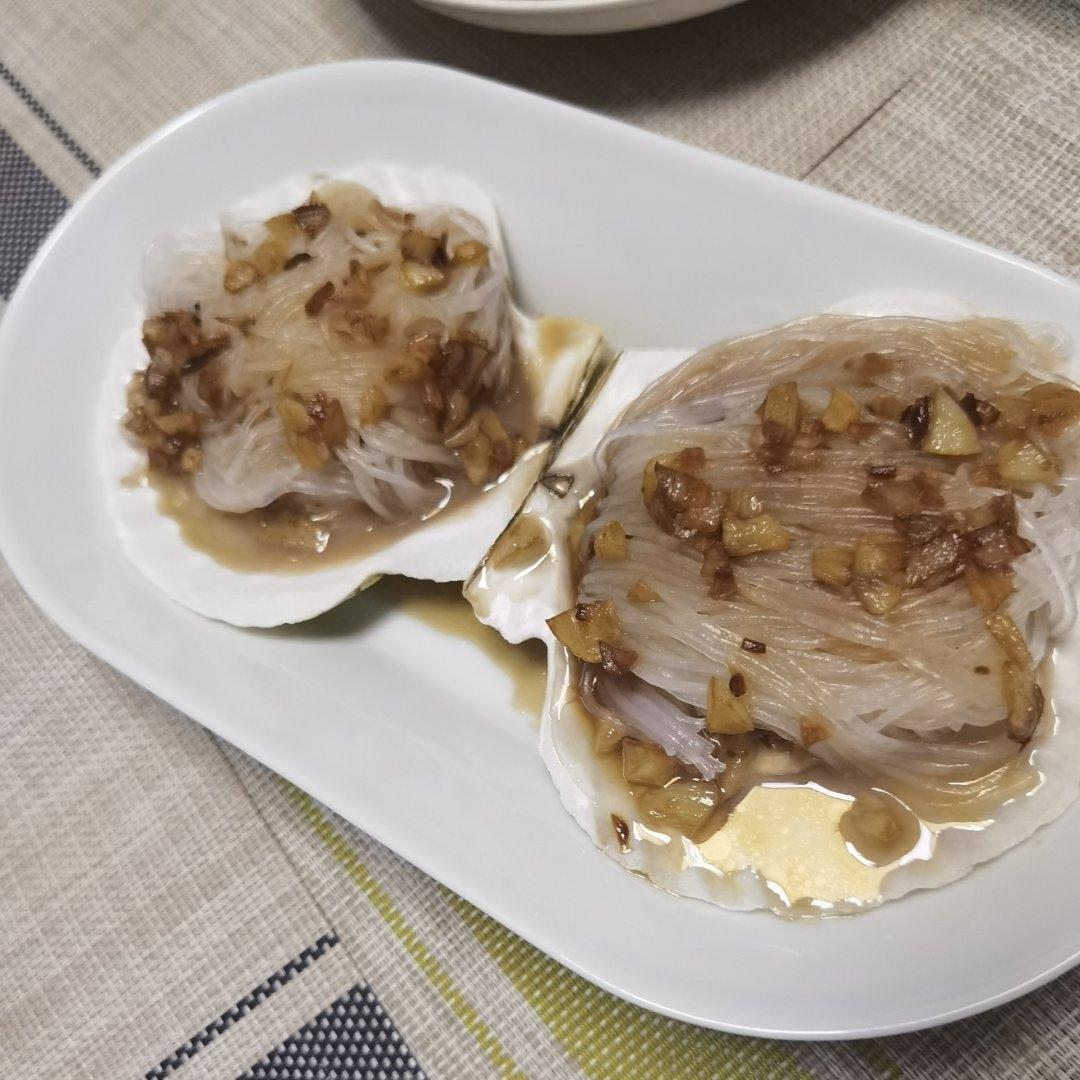 蒜蓉粉丝蒸扇贝