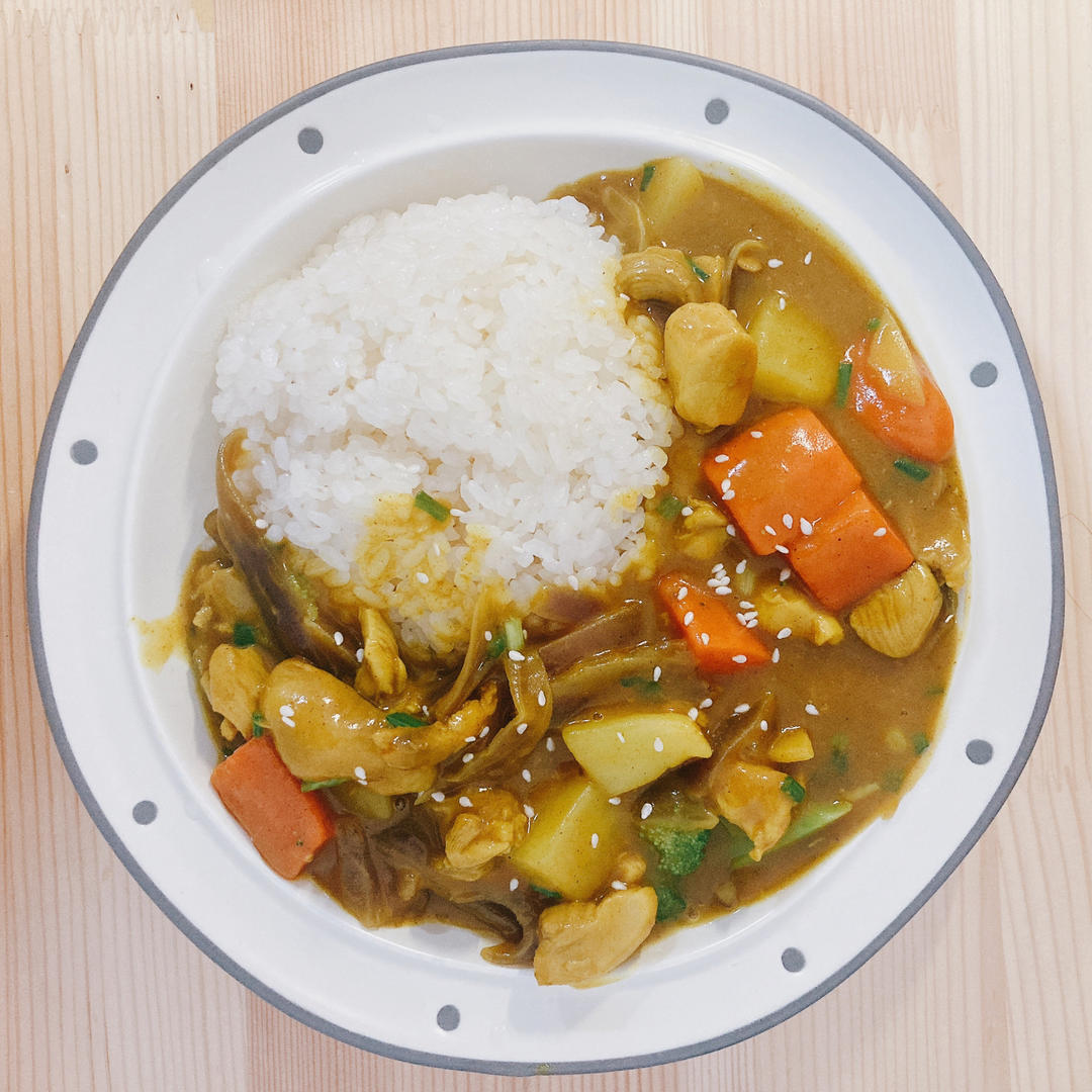 零失败日式咖喱鸡肉饭！！最正宗日本家庭做法！简单又好吃！