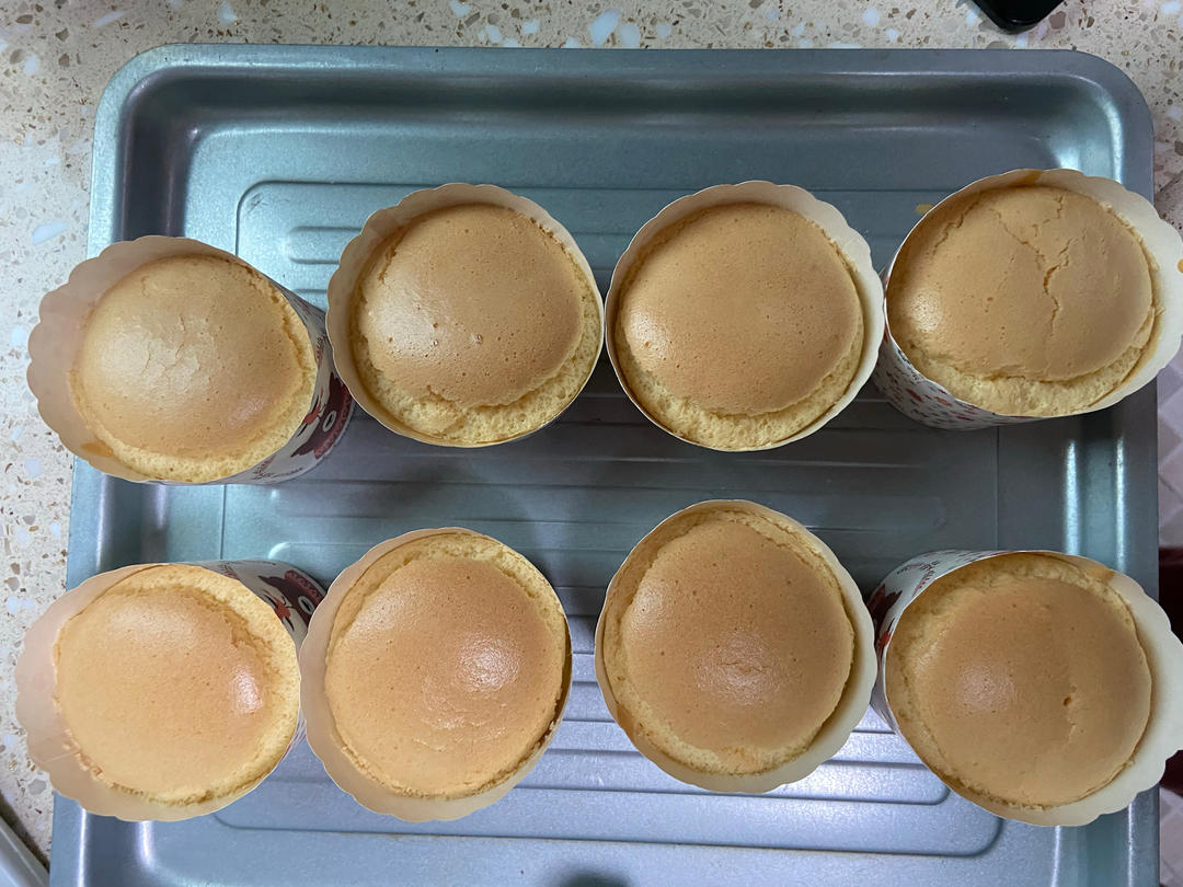 纸杯蛋糕 8寸戚风蛋糕的量