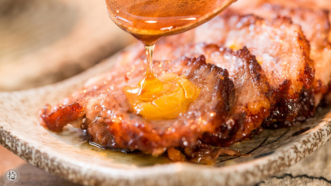 蛋黄叉烧肉的做法