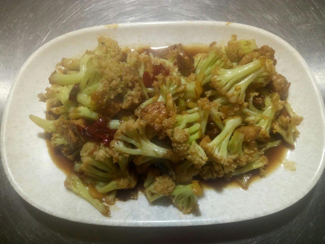 老丁的私房菜-干锅花菜