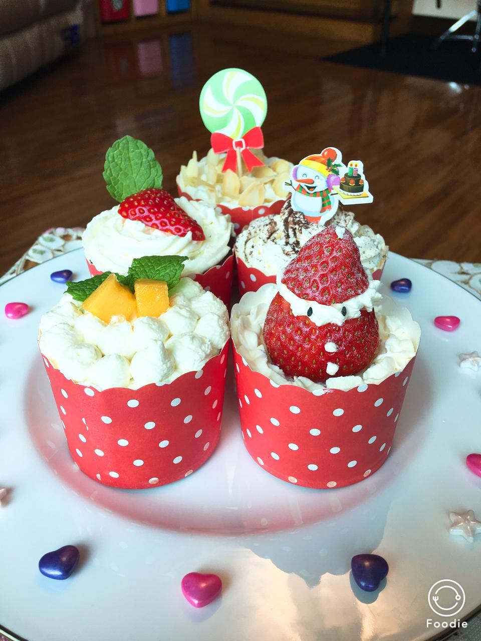 《Tinrry下午茶》教你做简易纸杯蛋糕