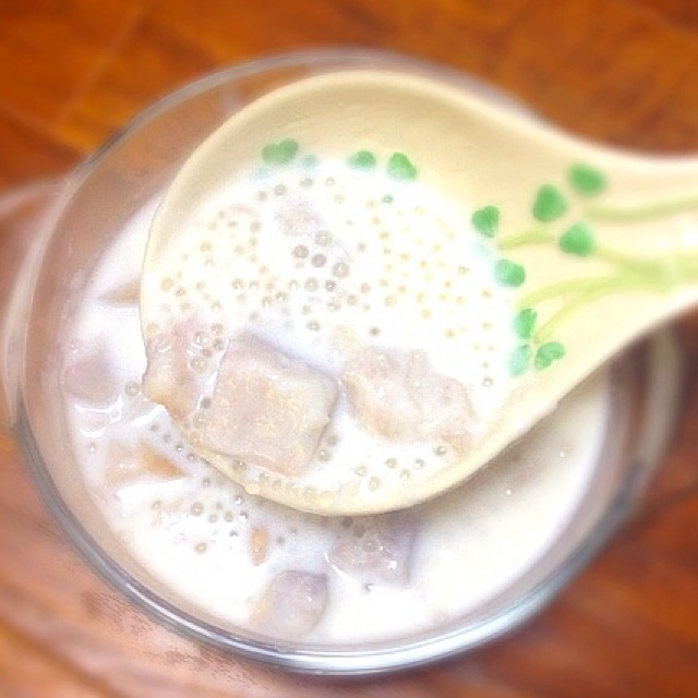 芋头椰汁西米露