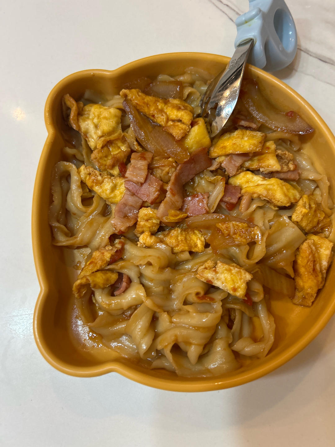 超好吃的炒刀削面