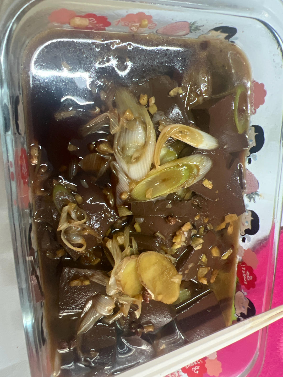 大葱冒鸭血（炒鸭血）