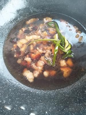好吃的腐竹红烧肉的做法的做法 步骤4