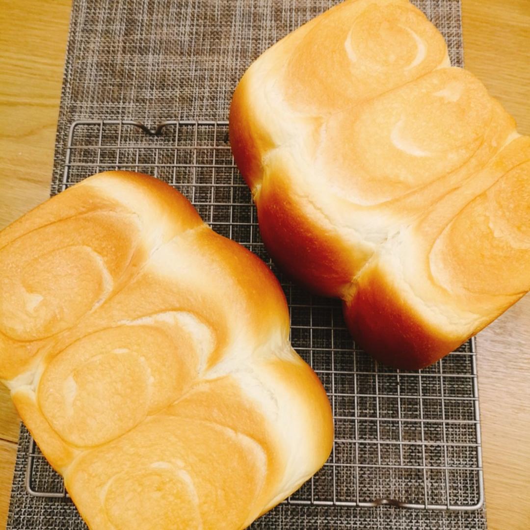 奶香纯粹的重料淡奶油吐司
