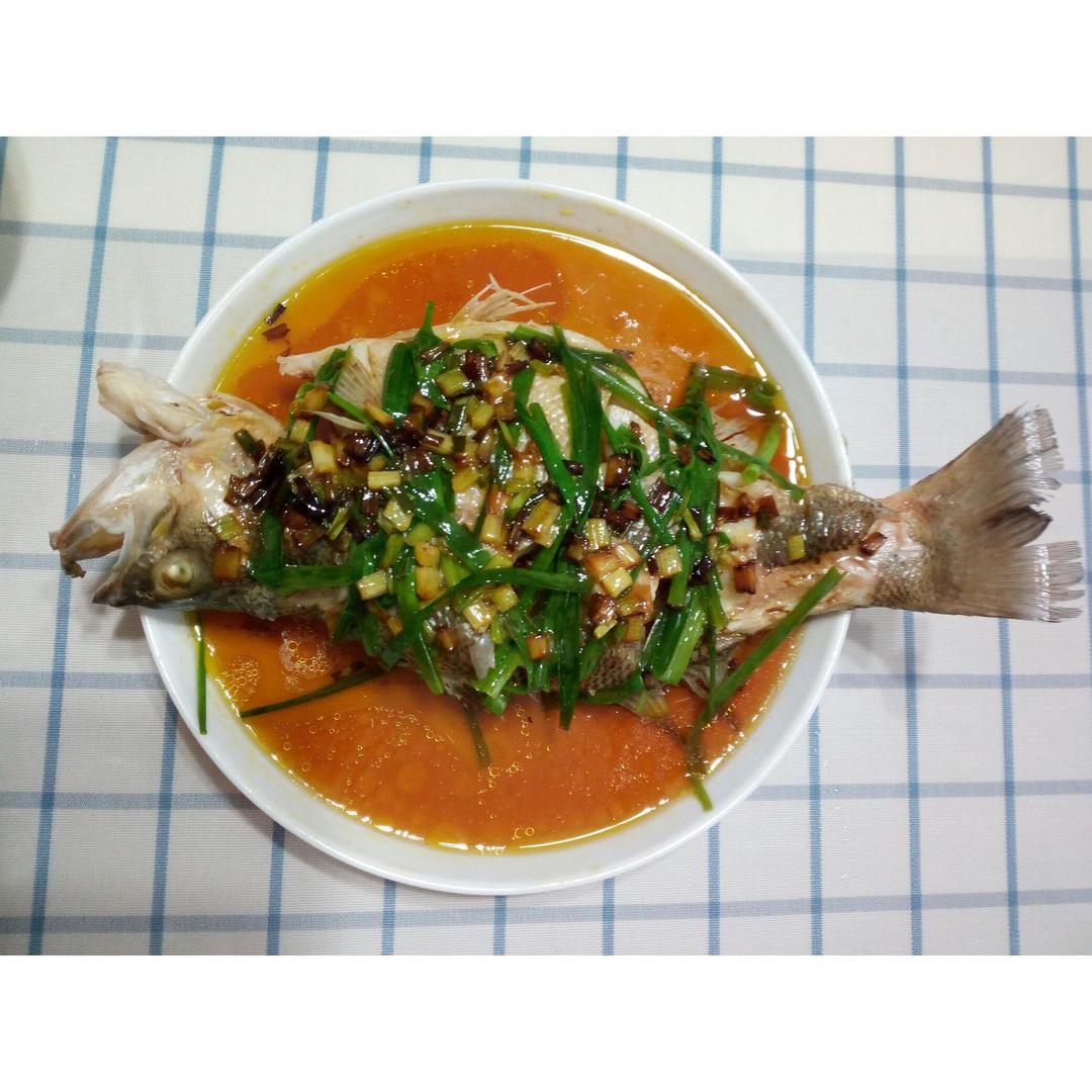 清蒸鲈鱼