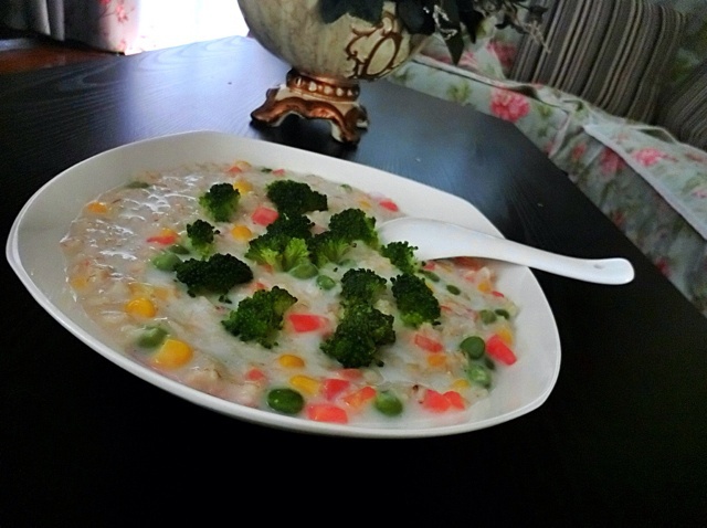 蔬菜玉米麦片粥