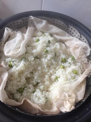 荷叶·蟹蒸糯米饭的做法 步骤3
