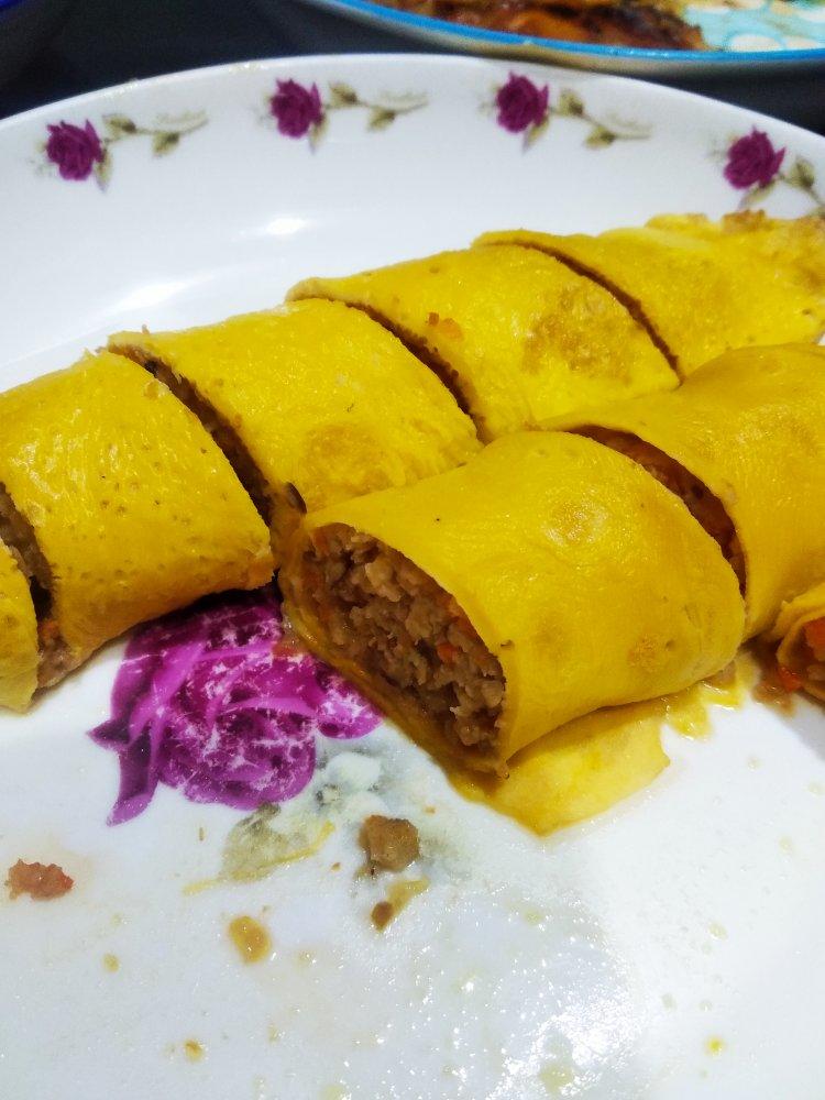 老爸的手艺---蒸肉蛋卷