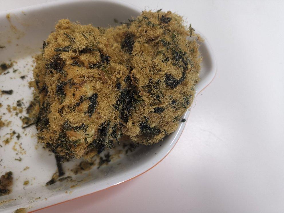 美味海苔肉松小贝