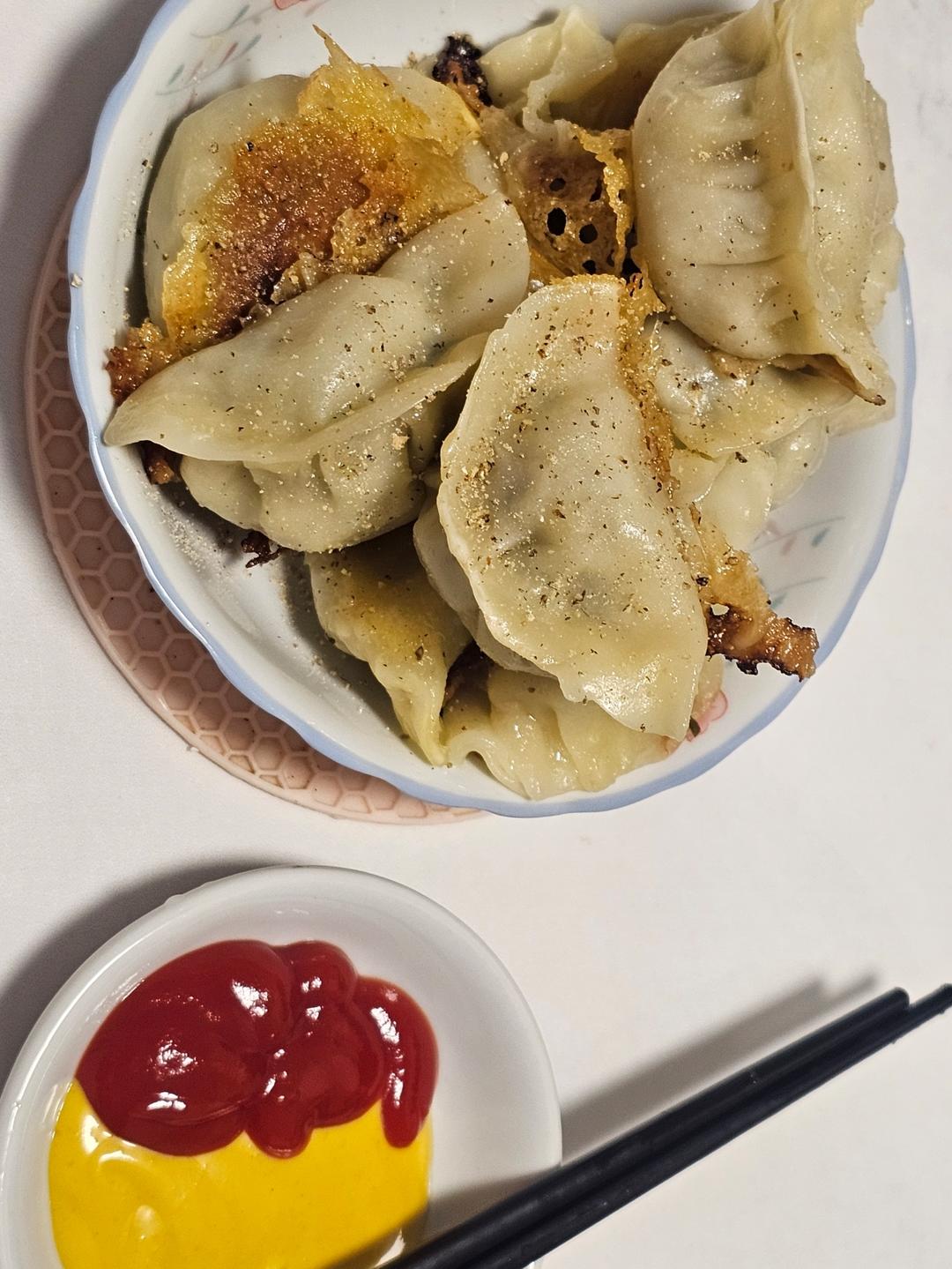 确保零失败 的日料店🥟冰花煎饺🥟