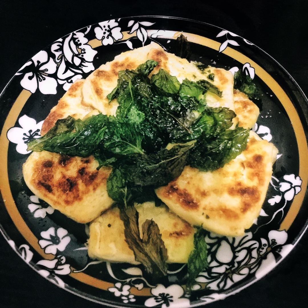 炸薄荷嫩豆腐