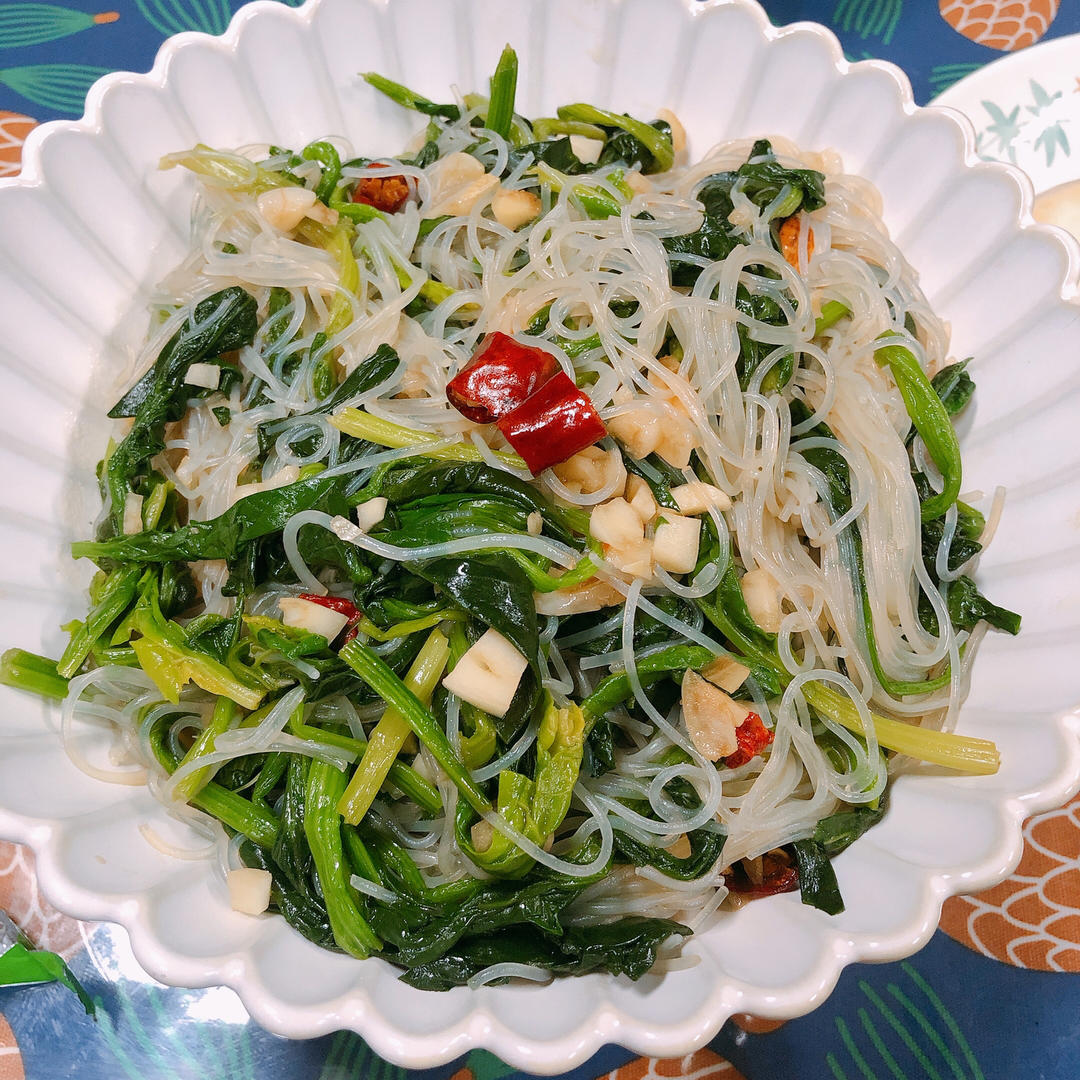 万能凉拌菜料汁（凉拌菠菜粉丝）
