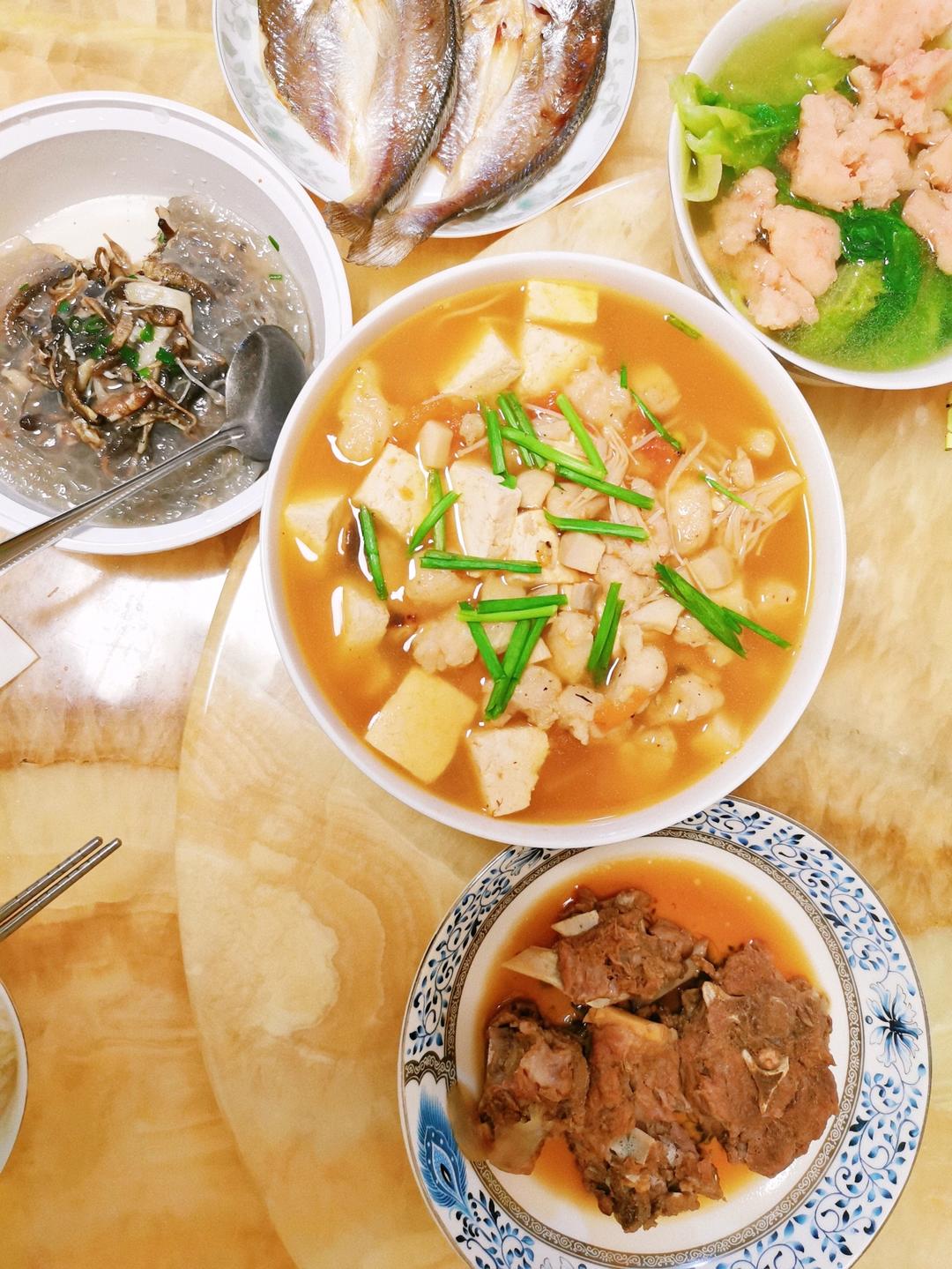 龙利鱼豆腐煲