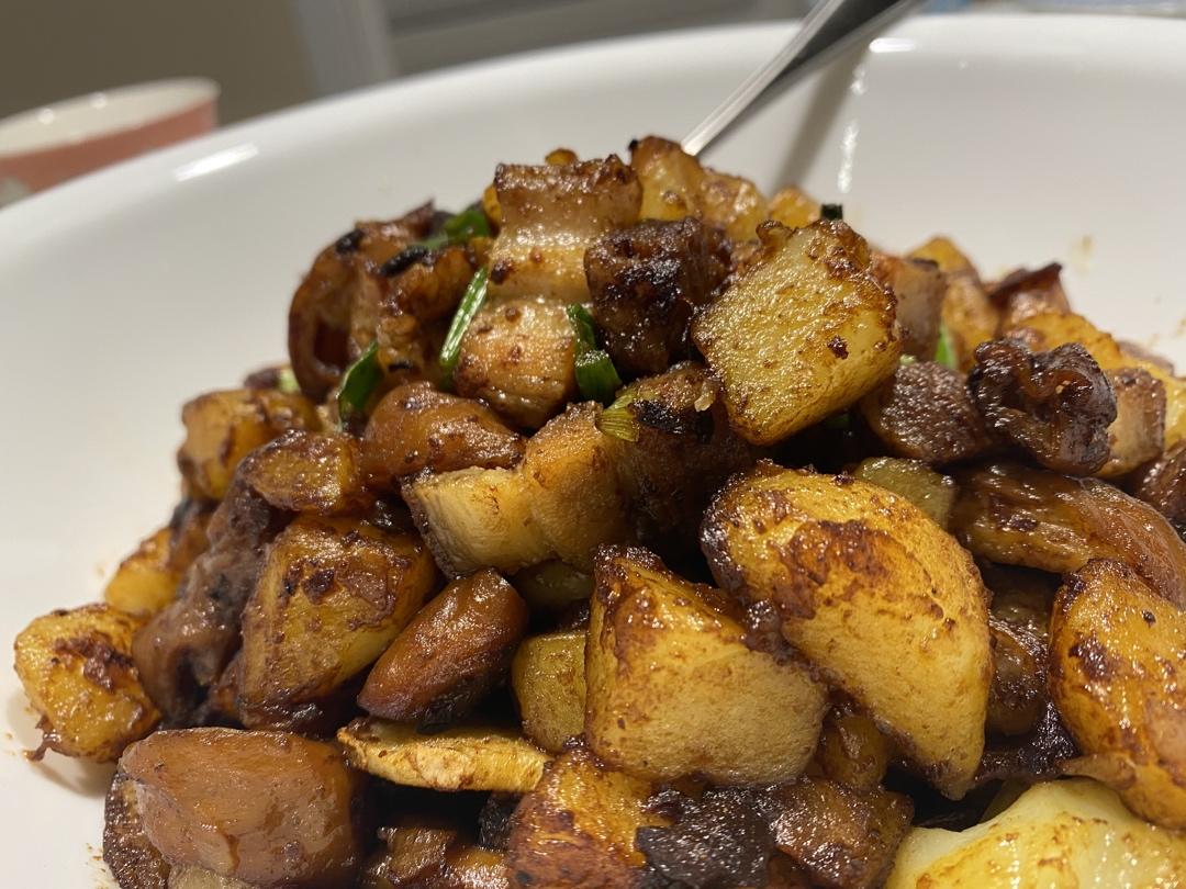 土豆红烧肉