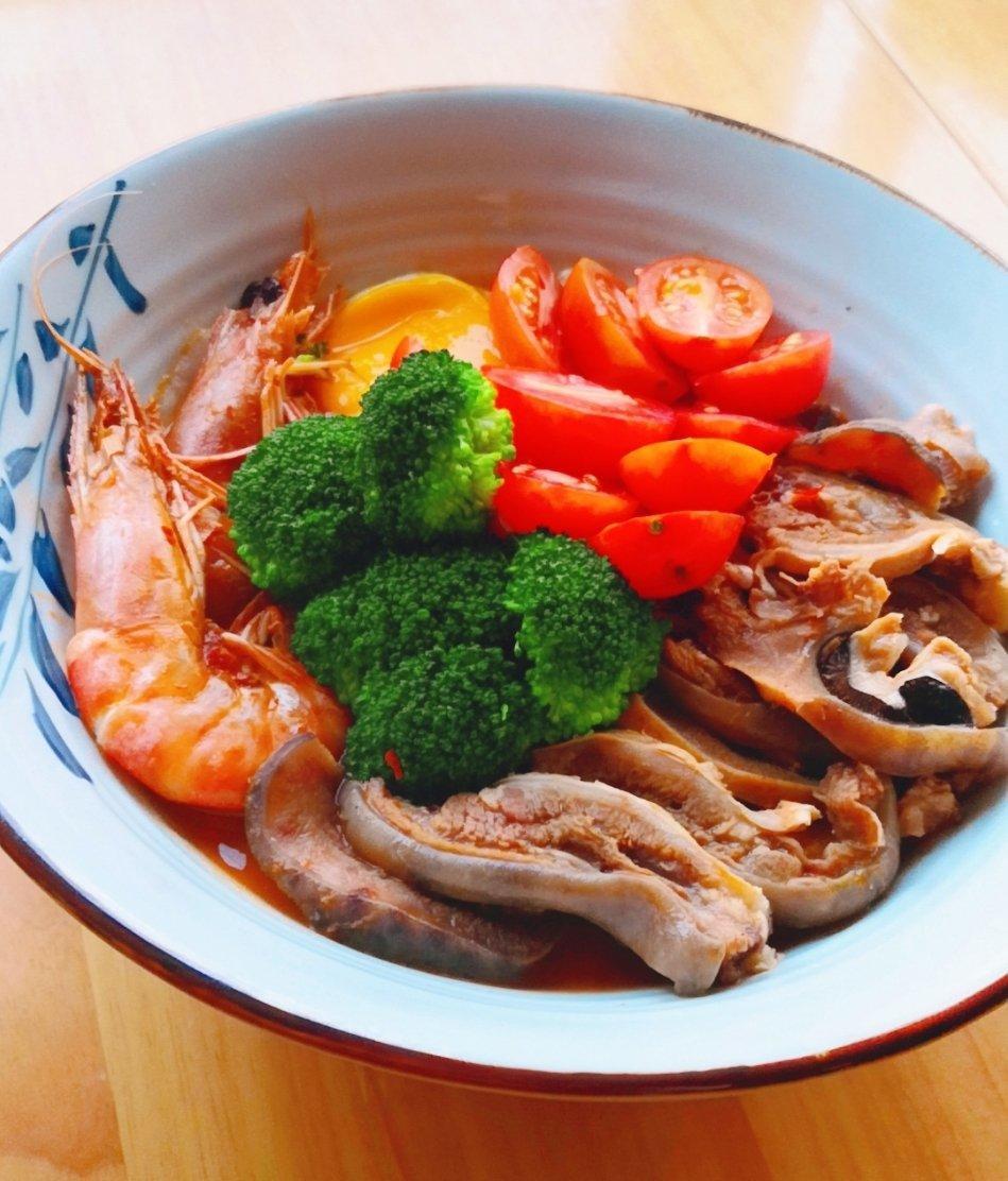 热汤面