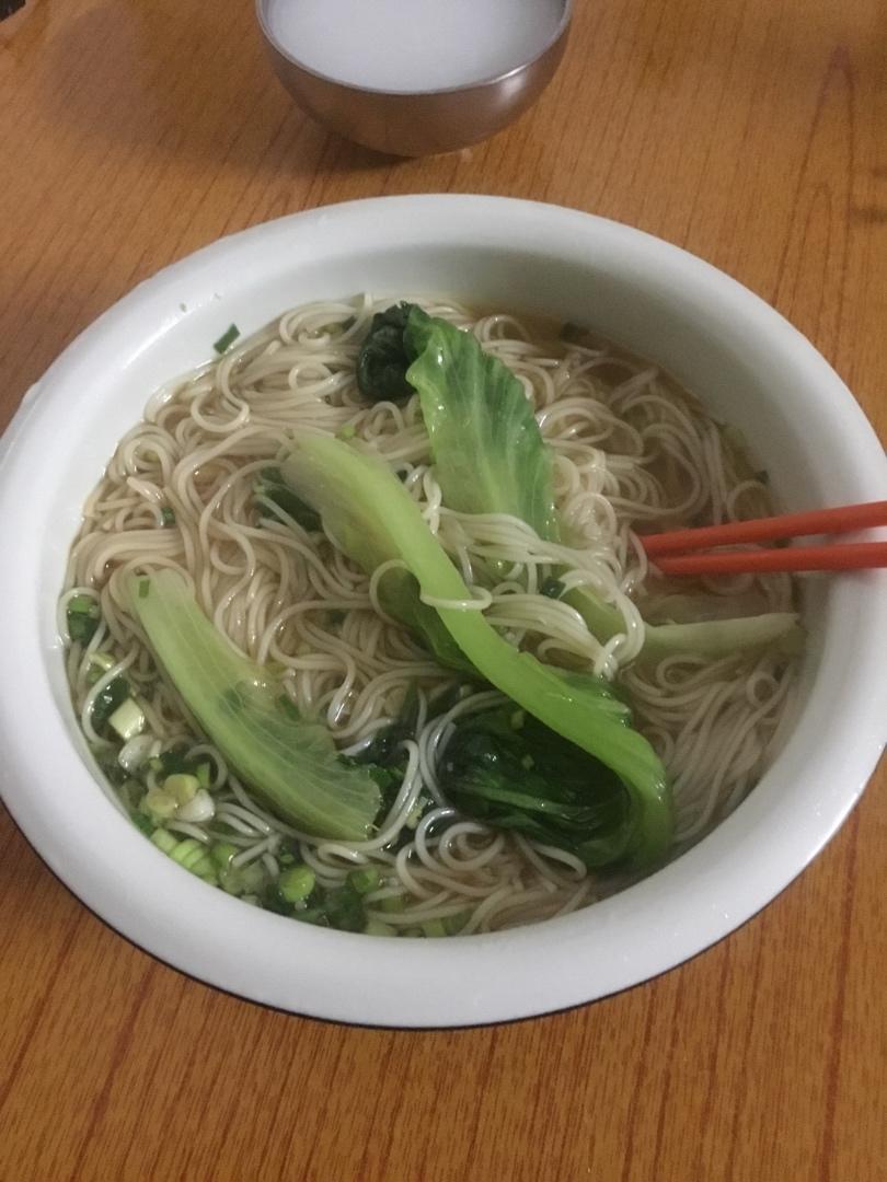 五分钟搞定一碗热乎乎的阳春面