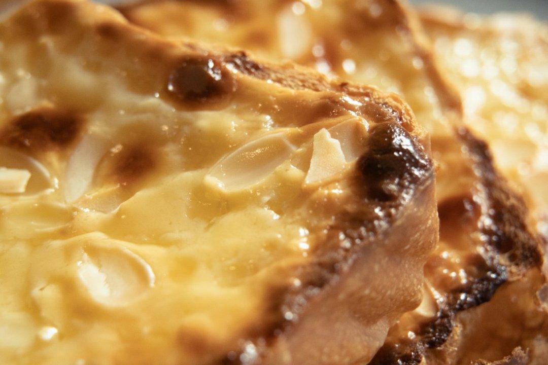 岩烧乳酪 Lava Cheese Slice